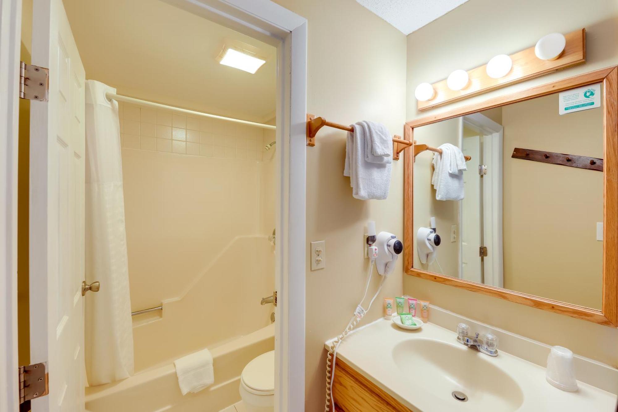North Conway Condo With Pool Access 2 Mi To Skiing Extérieur photo